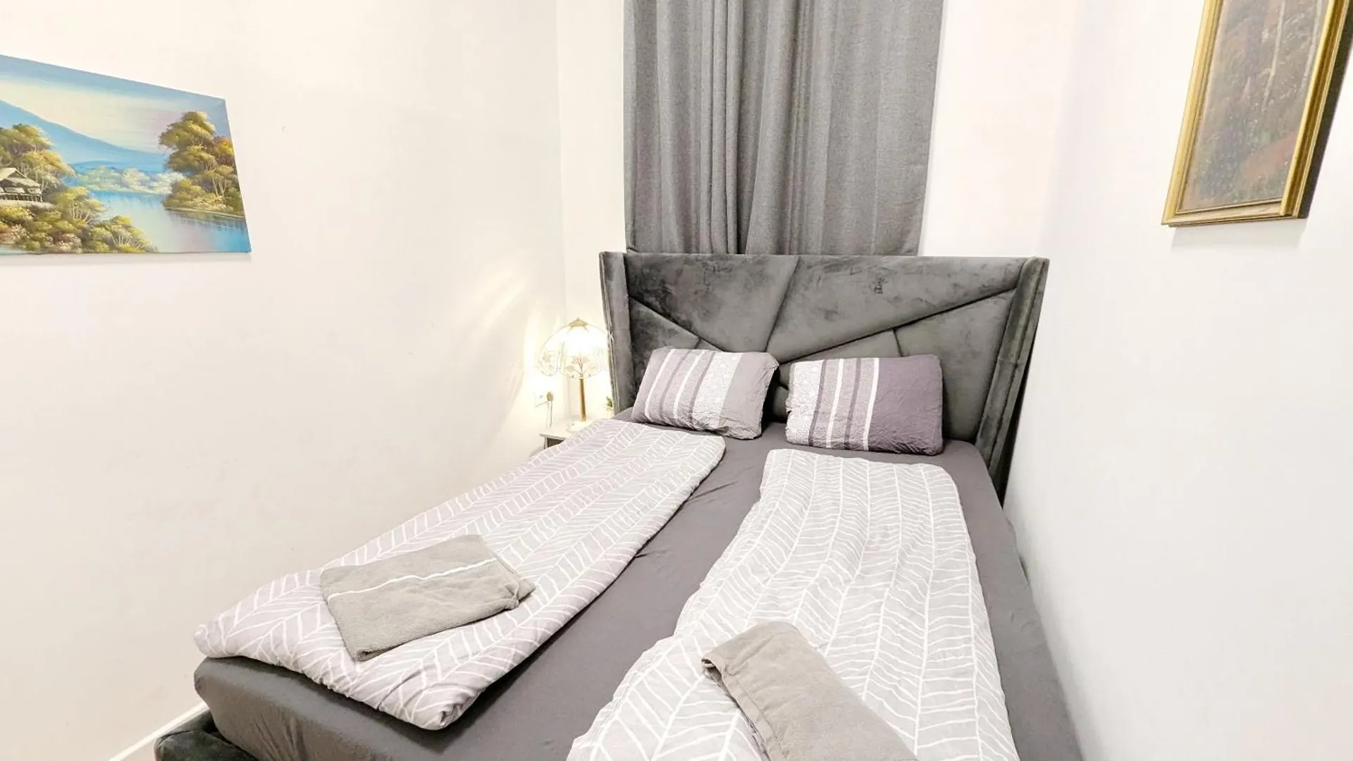 Comfortable Rooms In Lugner City Area Wien 0*,